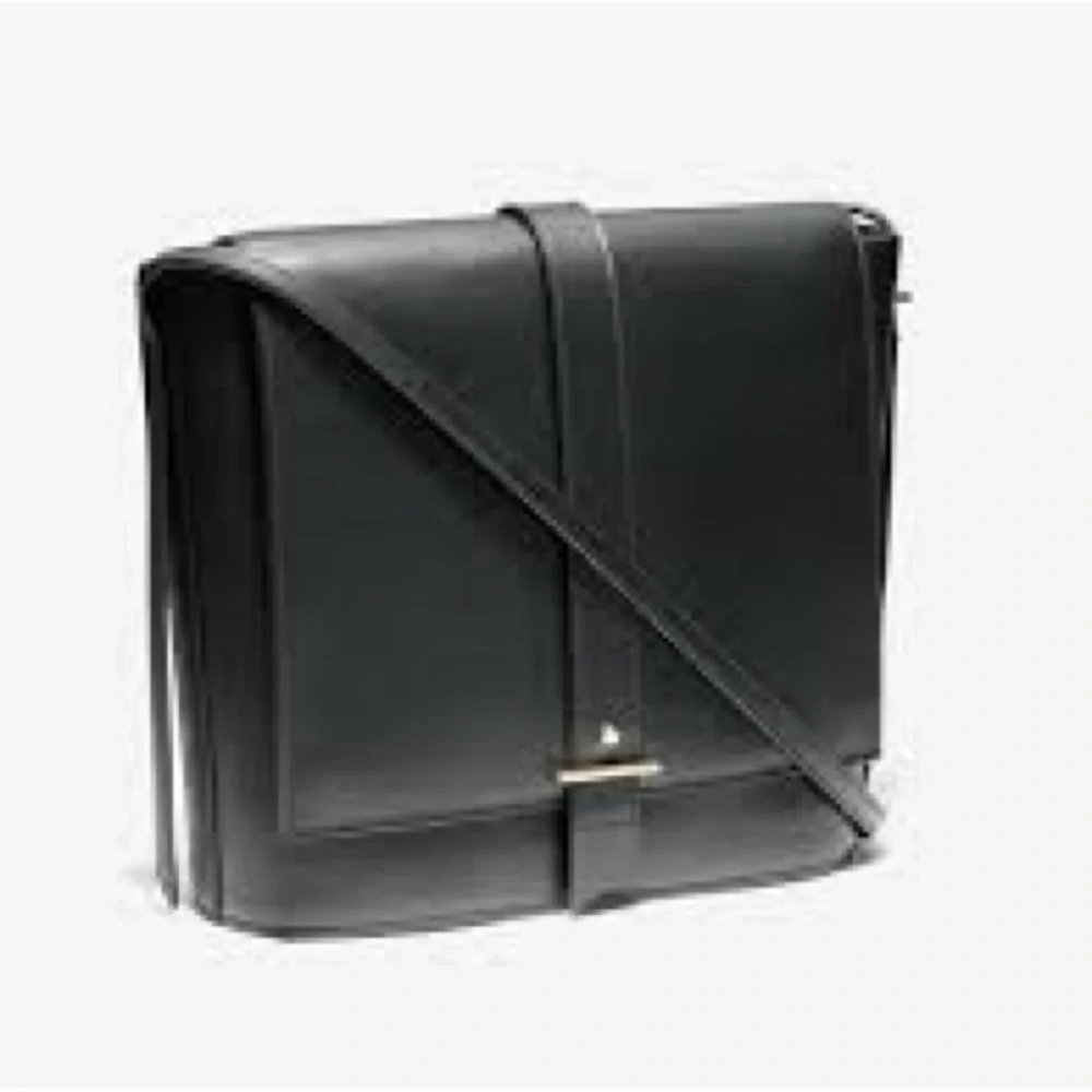 Cole Haan Vestry Saddle Bag in Black‎ Crossbody Leather Purse Gold Hardware